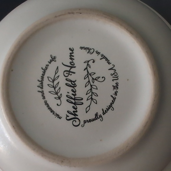 Sheffield Home Ceramic White/Orange Mug Set with Whimsical Gnome Designs. - Picture 8 of 9